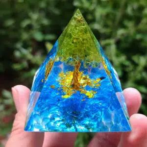 Aquamarijn en Peridot Orgoniet 5cm