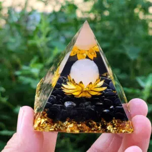 Orgoniet Obsidiaan en witte Kwarts 5cm