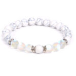 Armband van Howliet en Maansteen