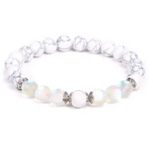 Armband van Howliet en Maansteen