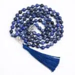 Levensboom ketting in Mala met Lapis Lazuli en Boeddha.